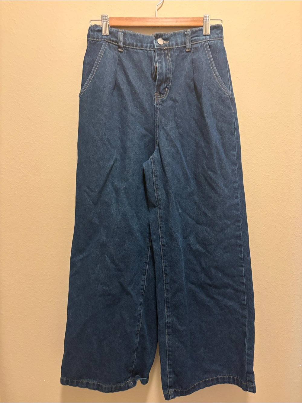 Wide Leg Women's Jeans in Dark Blue